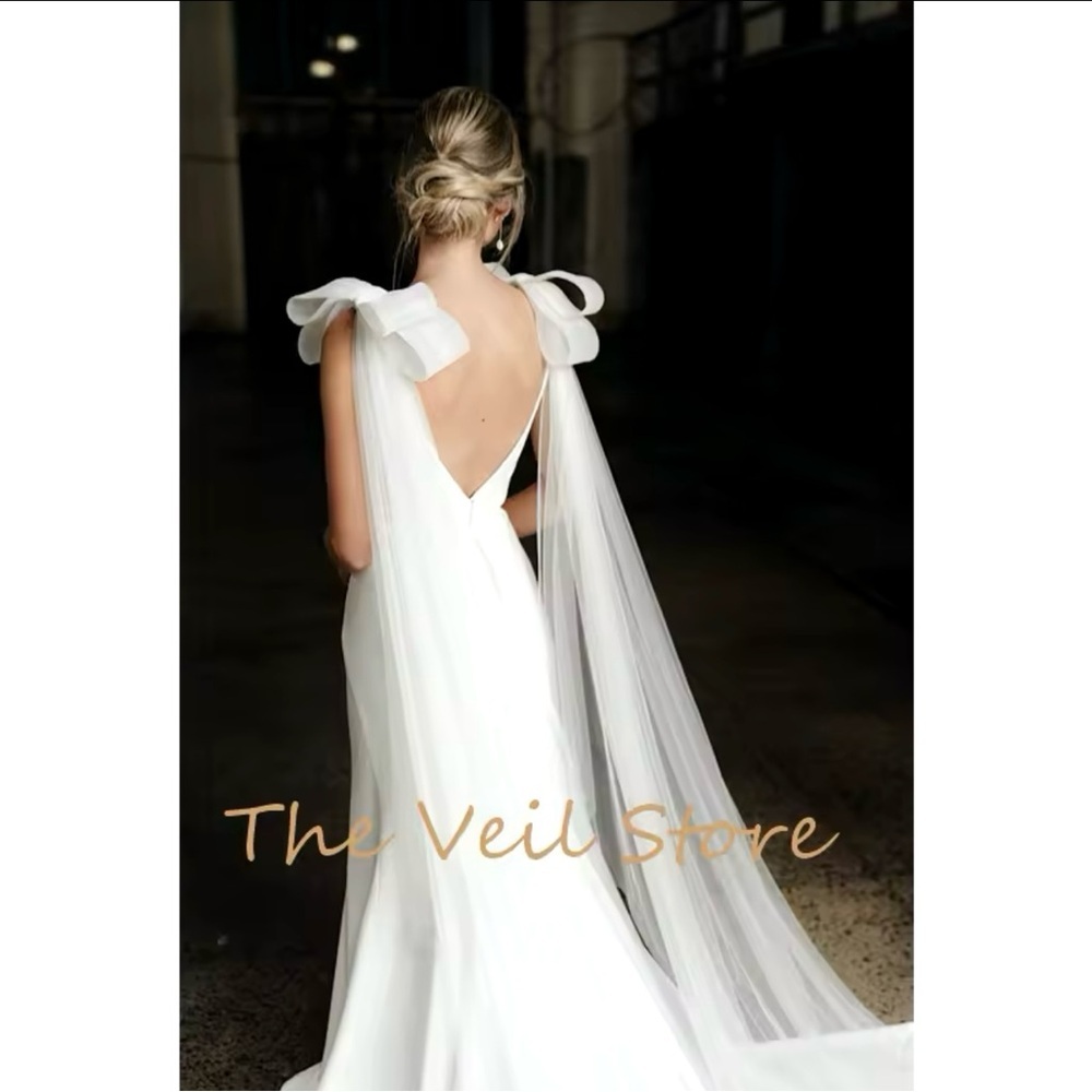 2 pcs Tulle Horsetail Bridal Wedding Cape Draped Shoulder Veils Ivory With Clips